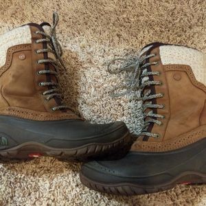 WOMEN'S SHELLISTA ll MID BOOTS NORTH FACE